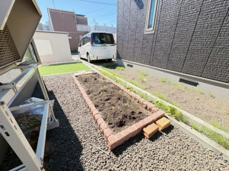 ��@�����Ȃ���X�y�[�X���������܂��B��؍��Ȃǂ��y����ł݂Ă͂������ł��傤���H