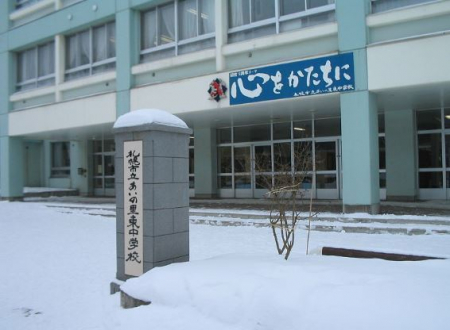 ���ӊ��@-