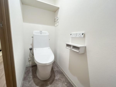 �g�C���@�������̂��鉷�����֍����̗p�B���[�I�t���ŁA�g�C���b�g�y�[�p�[�Ȃǂ�����������܂�܂��B