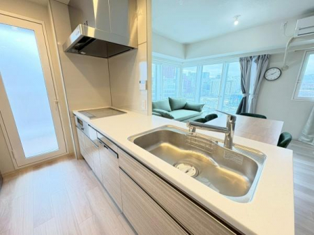 Lb`@rOE_CjOnJIȑΖIHLb`BH􂢊@͂܂ȔƐH܂Ƃ߂Đ􂦂HJS̗pĂ܂BfBX|[U[tŐS~̂ĂԂy܂B