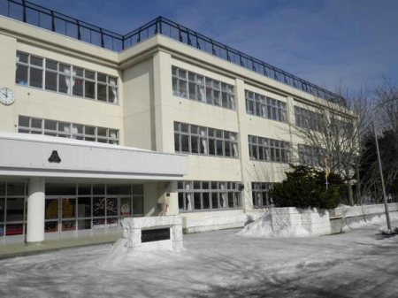 ���ӊ��@-