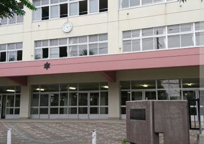 ���ӊ��@-