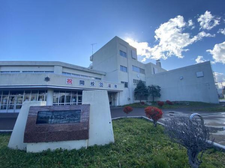 ���ӊ��@-