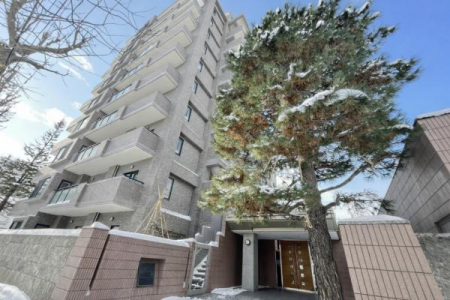 ���n�O�ώʐ^�@�~�R�G���A�̗����������X���݂ɒ��a����A�d�����̂���^�C���\��}���V�����B�Ǘ���Ԃ��ǂ��A���S���̂���Ȃ܂�����ۓI�ł��B