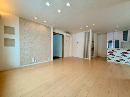 ���r���O�@-