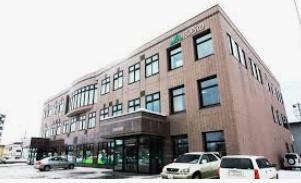 ���ӊ��@-