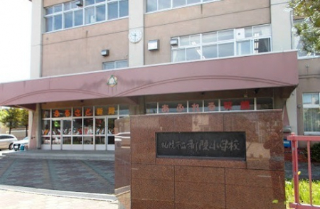 ���ӊ��@-