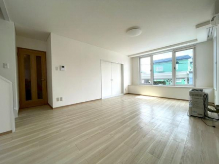 ���r���O�@-