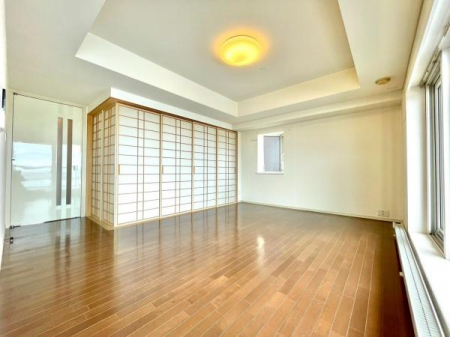 ���r���O�@-