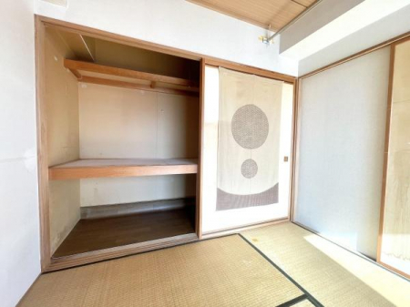 �a���@�a���ɂ́A���ꂼ��������Ƃ������s�������Ղ�̎��[������܂��B���i�̒I���������肵�Ă���̂ŁA���z�c�͂������A�|���@��G�߉Ɠd�Ȃǂ̑傫�ȉו����X�b�L���B���������L���g�����߂̐S���������ł��I