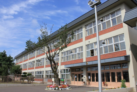 ���ӊ��@-