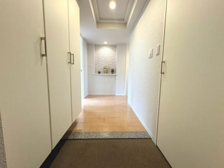 �Z�˂���̒��]�ʐ^�@�m���̑�����̒��]�B�k�C���̎l�G���������钭�]�I